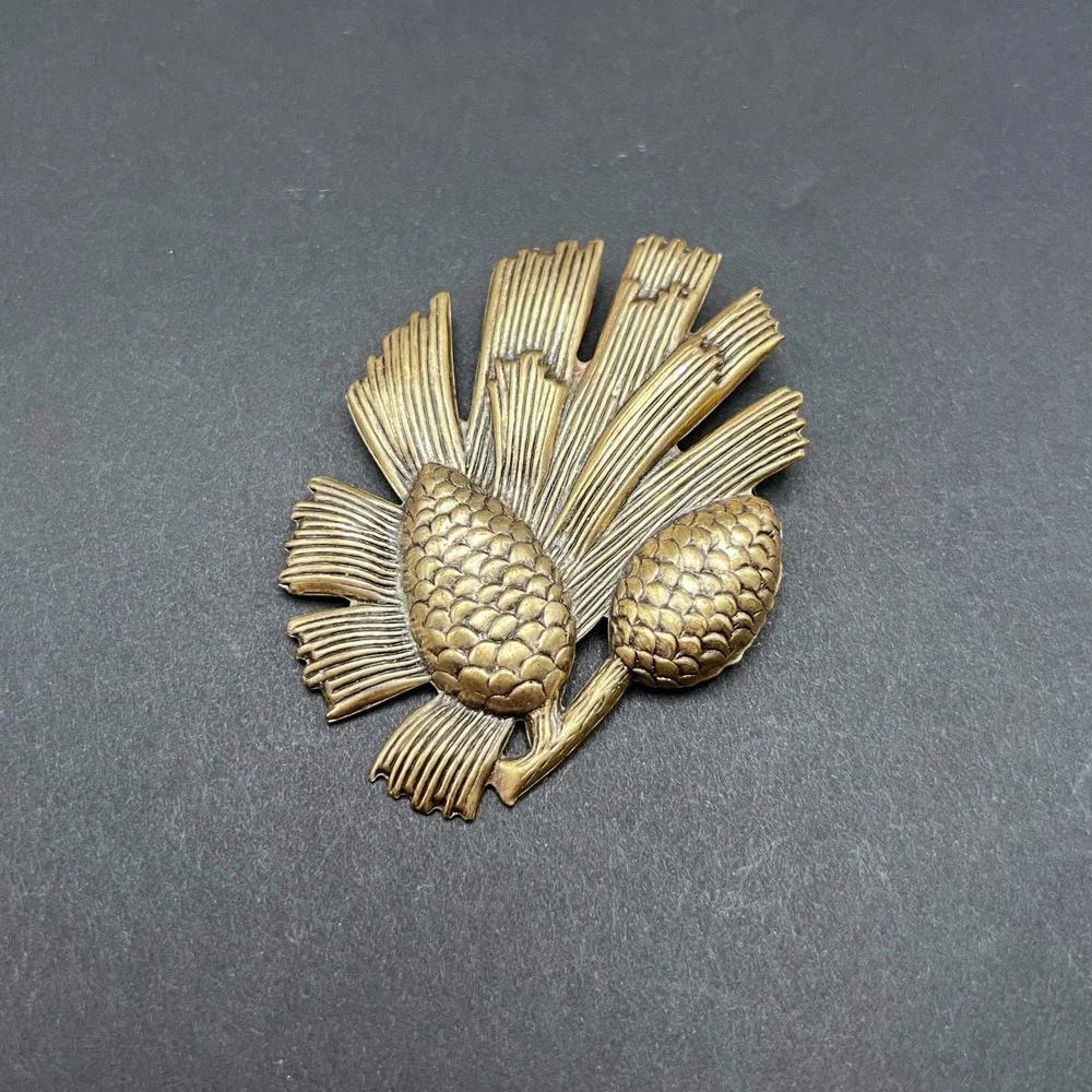 Vintage Pinecone Brooch Brass Gold Tone Nature Antiqued Woodland Cottage